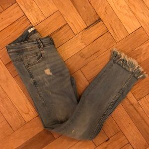 Zara Cigarette Distressed Denim w Frayed Hem